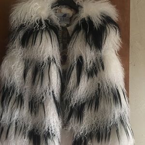 Fur vest